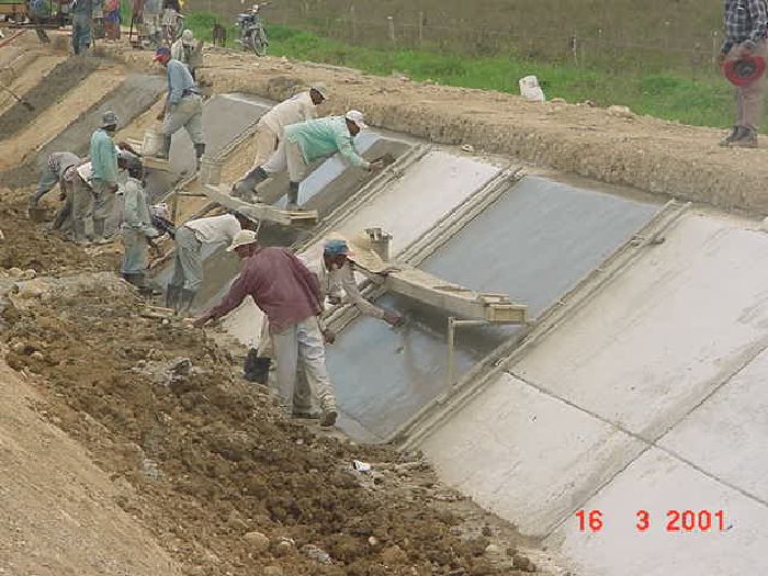 Presione en la Foto Para Ampliar