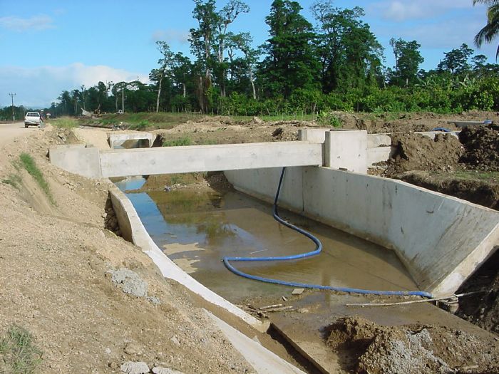 Presione en la Foto Para Ampliar