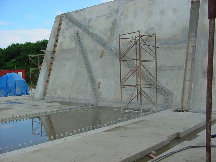 Presione en la Foto Para Ampliar